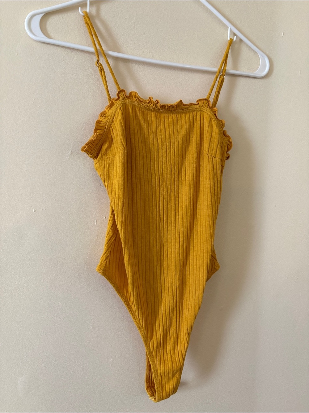 ALL IN FAVOR Yellow Ribbed Ruffled Bodysuit - Picture 1 of 3